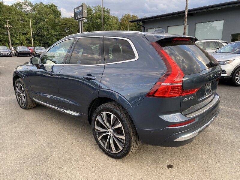 2022 Volvo XC60 Recharge Plug-In Hybrid Inscription Expression Bristol  PA