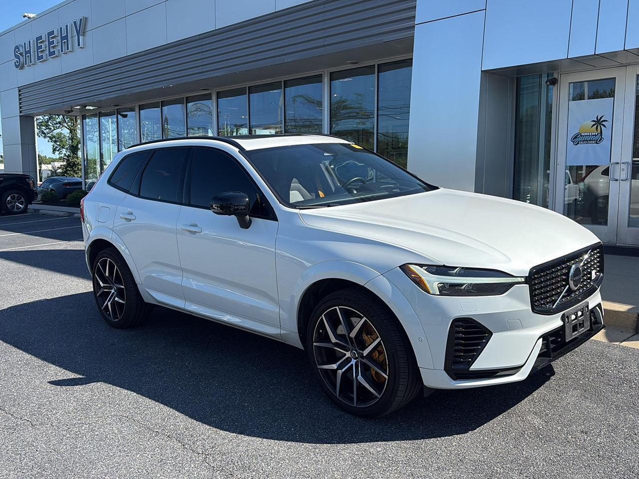 2022 Volvo XC60 Recharge Plug-In Hybrid