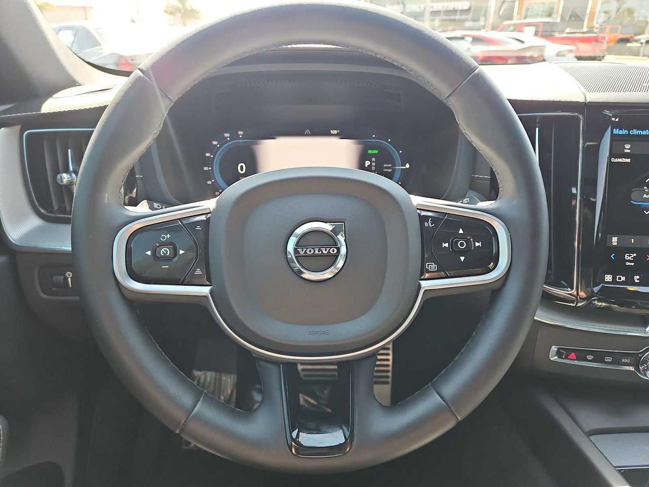 2022 Volvo XC60 Recharge Plug-In Hybrid R-Design Irving TX