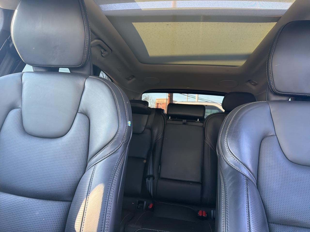 2022 Volvo XC60 Recharge Plug-In Hybrid T8 Inscription Gaithersburg MD