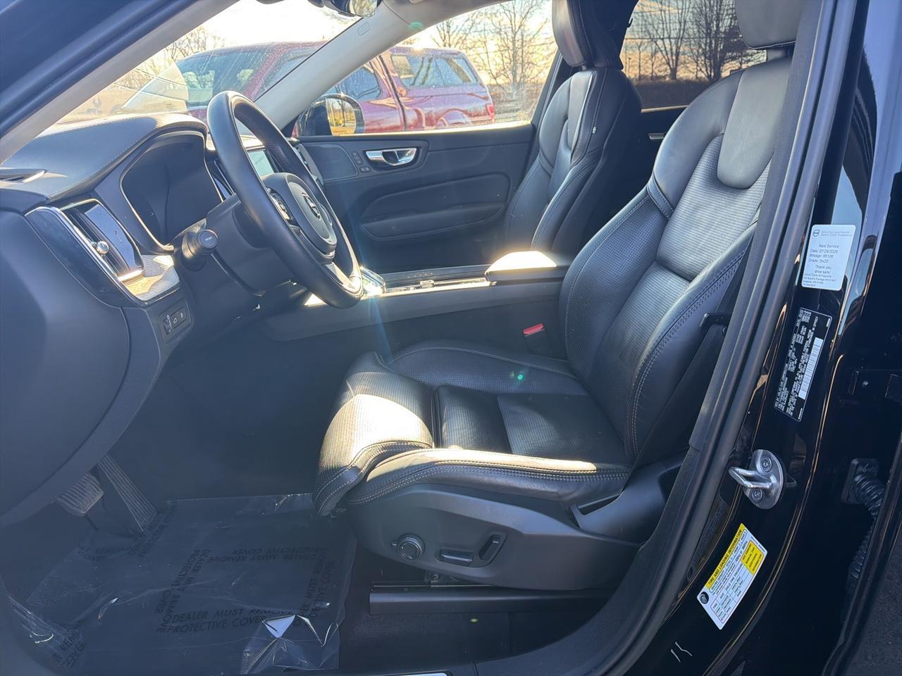 2022 Volvo XC60 Recharge Plug-In Hybrid T8 Inscription Gaithersburg MD