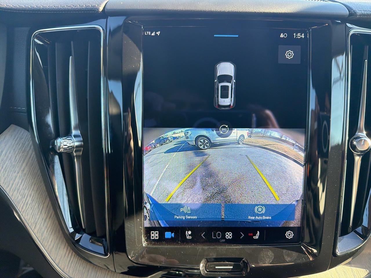 2022 Volvo XC60 Recharge Plug-In Hybrid T8 Inscription Gaithersburg MD