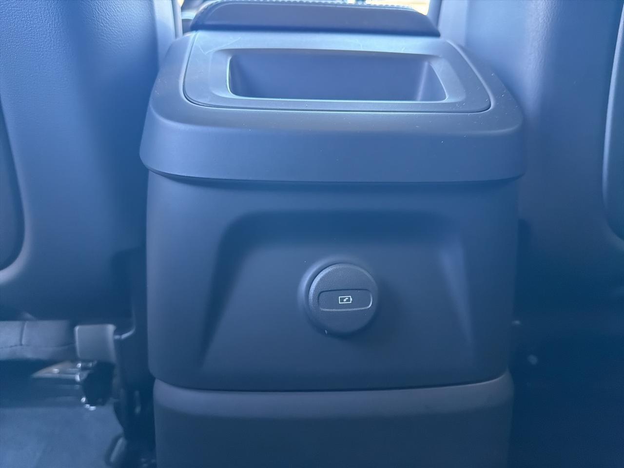 2022 Volvo XC60 Recharge Plug-In Hybrid T8 Inscription Gaithersburg MD