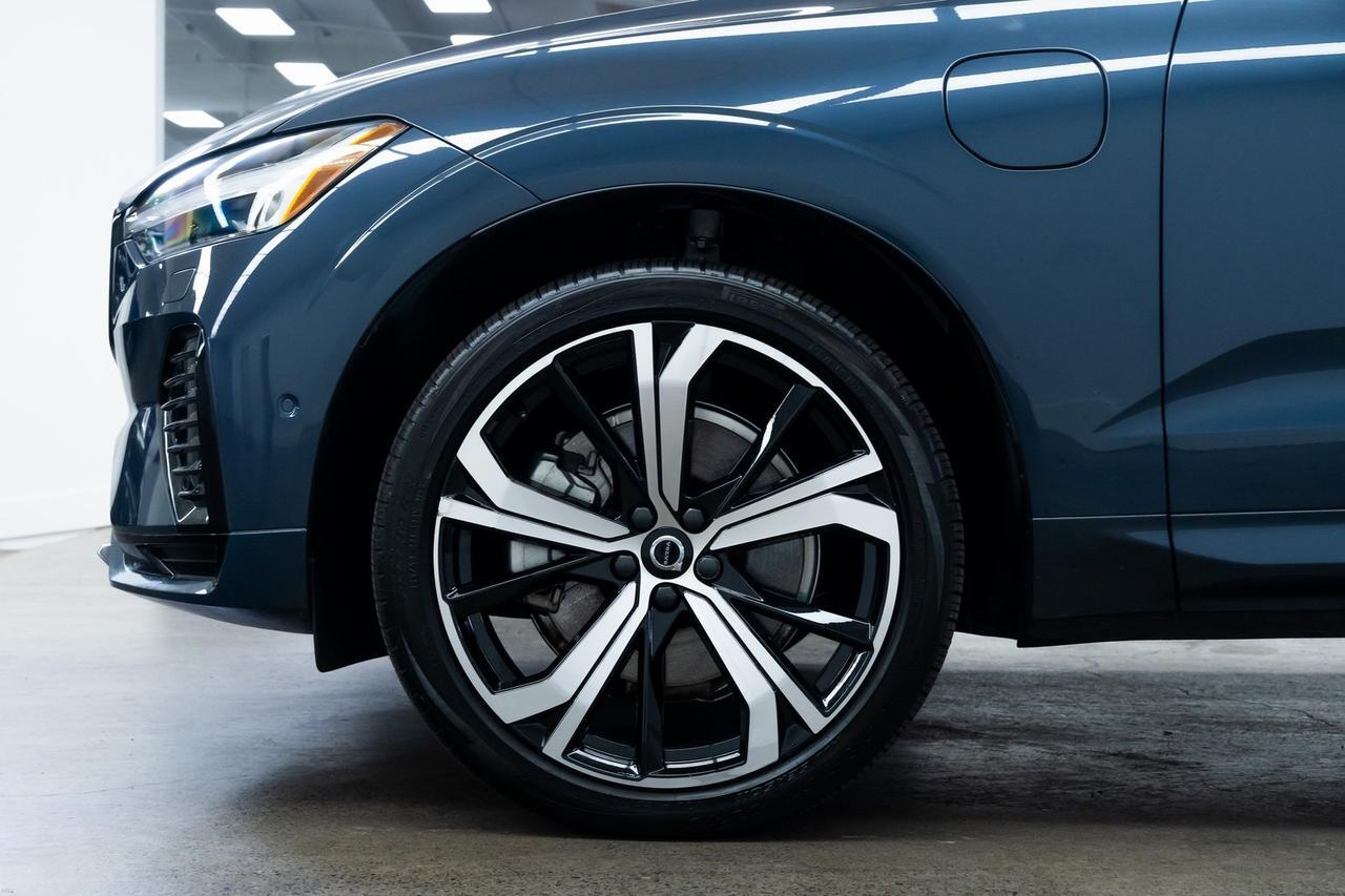 2022 Volvo XC60 Recharge Plug-In Hybrid T8 R-Design 1 Owner Polestar Optimization Advanced Package Portland OR