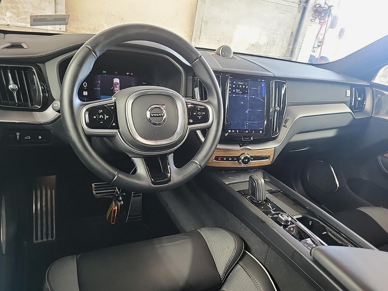 2022 Volvo XC60 Recharge Plug-In Hybrid T8 R-Design Polestar Optimization Bowers &amp; Wilkins Sound Portland OR