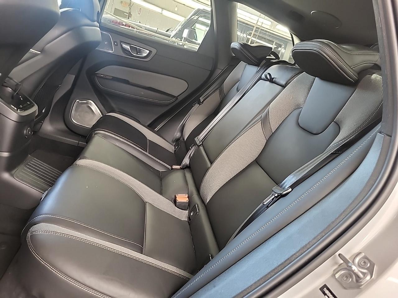 2022 Volvo XC60 Recharge Plug-In Hybrid T8 R-Design Polestar Optimization Bowers &amp; Wilkins Sound Portland OR