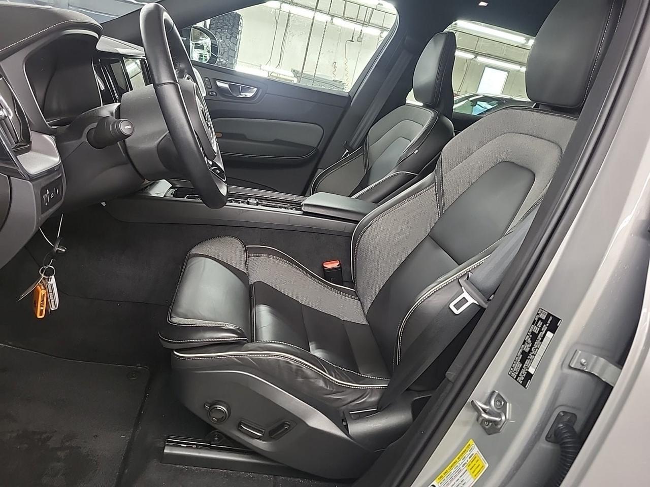 2022 Volvo XC60 Recharge Plug-In Hybrid T8 R-Design Polestar Optimization Bowers &amp; Wilkins Sound Portland OR