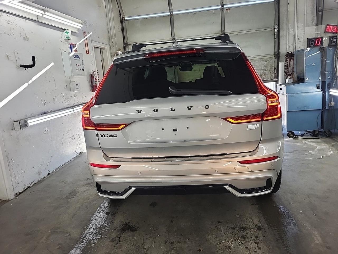 2022 Volvo XC60 Recharge Plug-In Hybrid T8 R-Design Polestar Optimization Bowers &amp; Wilkins Sound Portland OR