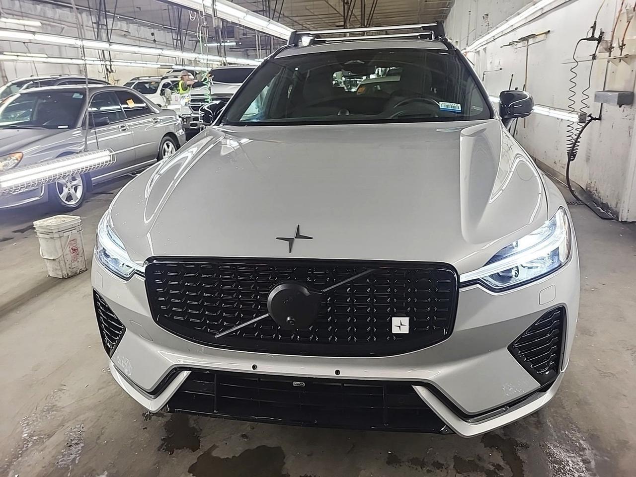 2022 Volvo XC60 Recharge Plug-In Hybrid T8 R-Design Polestar Optimization Bowers &amp; Wilkins Sound Portland OR