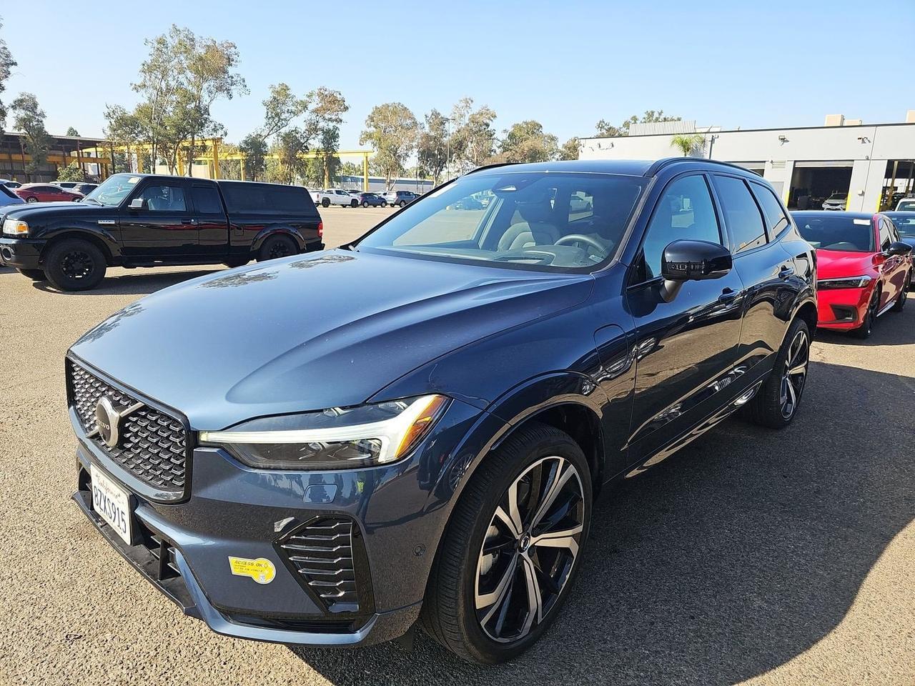 2022 Volvo XC60 Recharge Plug-In Hybrid T8 R-Design Polestar Optimization Head-Up Display Portland OR