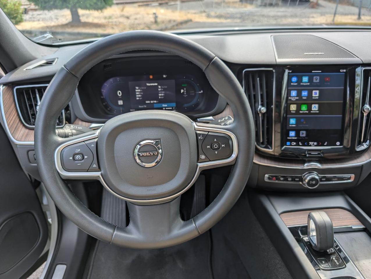 2022 Volvo XC60 Recharge T8 AWD Inscription Exp Extended Range w/Harman Kardon, Pilot Assist, 360 Cam & Heated Leather Seats Portland OR