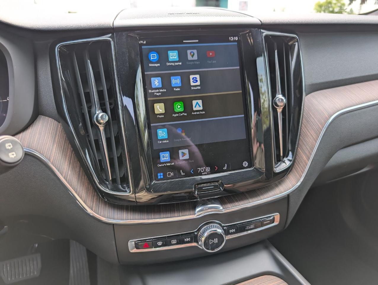 2022 Volvo XC60 Recharge T8 AWD Inscription Exp Extended Range w/Harman Kardon, Pilot Assist, 360 Cam & Heated Leather Seats Portland OR