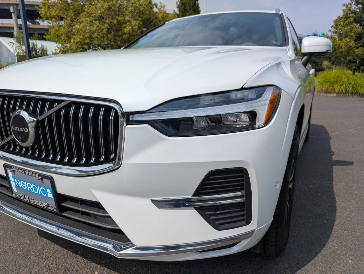 2022 Volvo XC60 Recharge T8 AWD Inscription Exp Extended Range w/Harman Kardon, Pilot Assist, 360 Cam & Heated Leather Seats Portland OR