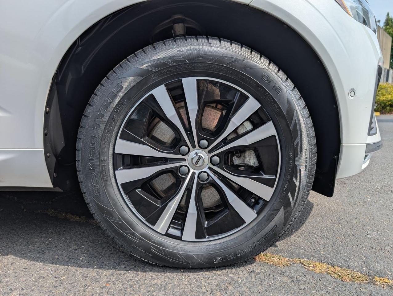 2022 Volvo XC60 Recharge T8 AWD Inscription Exp Extended Range w/Harman Kardon, Pilot Assist, 360 Cam & Heated Leather Seats Portland OR