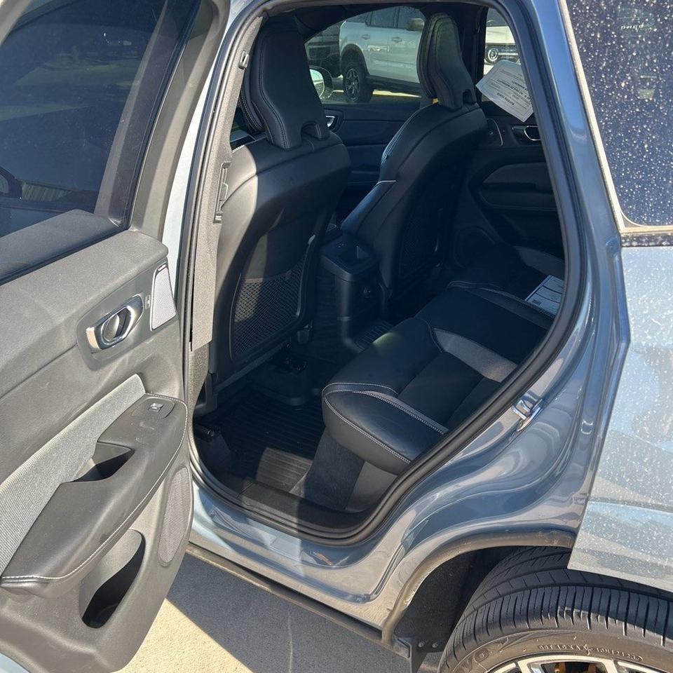 2022 Volvo XC60 Recharge T8 AWD Polestar Engineered w/Bowers & Wilkins, Pilot Assist, 360 Cam, 4 Heated Seats & Wheel Portland OR