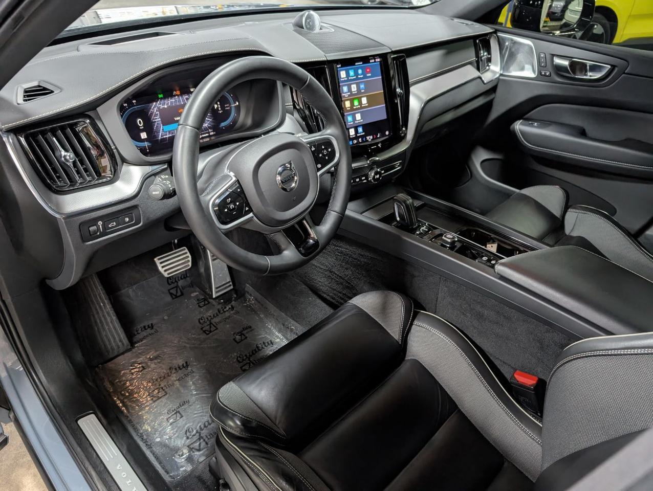 2022 Volvo XC60 Recharge T8 AWD Polestar Engineered w/Bowers & Wilkins, Pilot Assist, 360 Cam, 4 Heated Seats & Wheel Portland OR