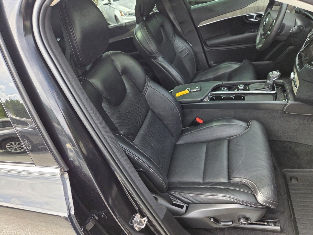 2022 Volvo XC90 Inscription Charlton MA