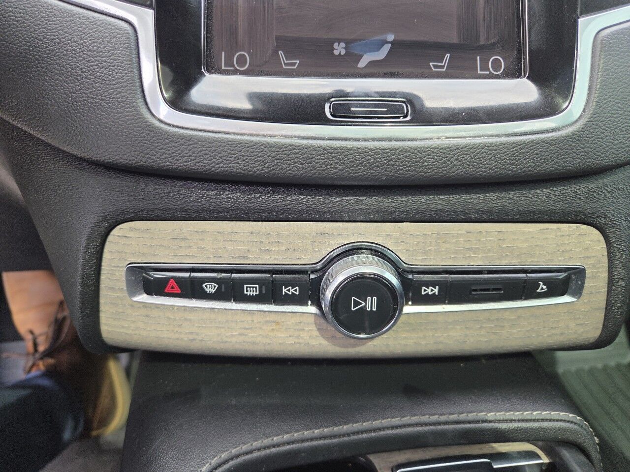 2022 Volvo XC90 Inscription Charlton MA