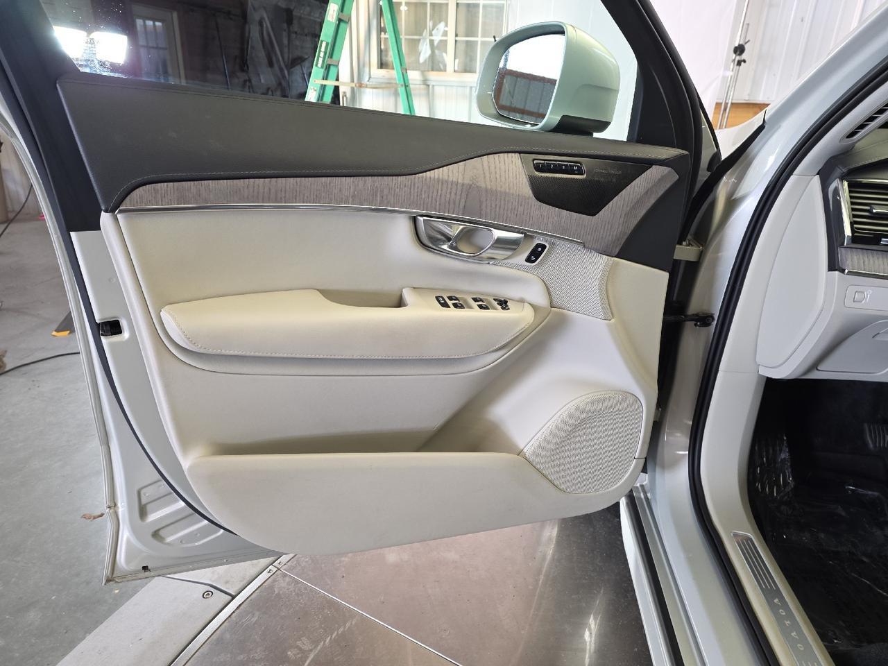 2022 Volvo XC90 Inscription Sand Lake NY