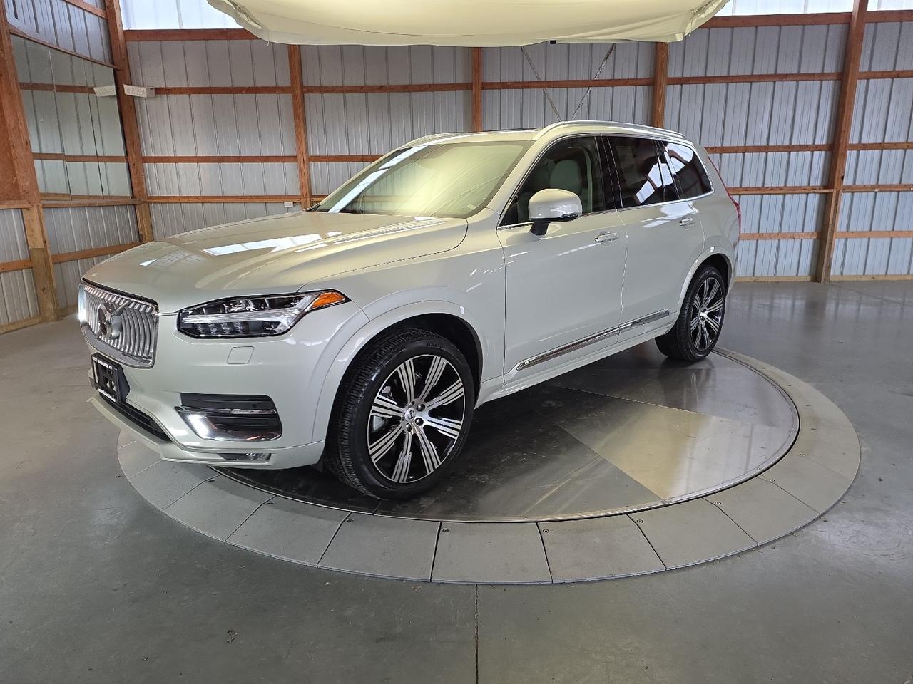 2022 Volvo XC90 Inscription