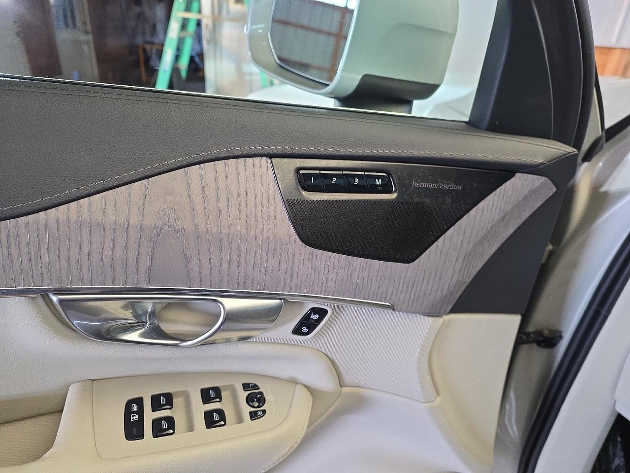 2022 Volvo XC90 Inscription Sand Lake NY