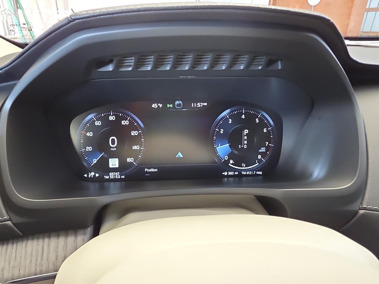 2022 Volvo XC90 Inscription Sand Lake NY