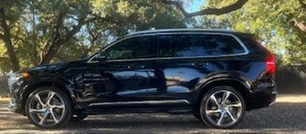 2022 Volvo XC90 Inscription photo 2
