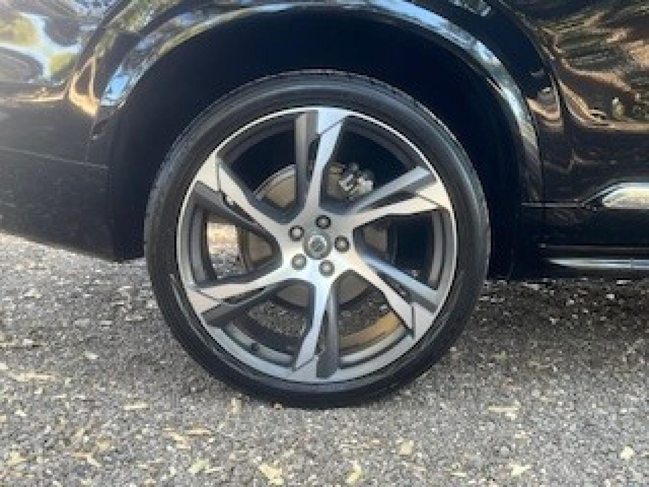 2022 Volvo XC90 Inscription photo 4