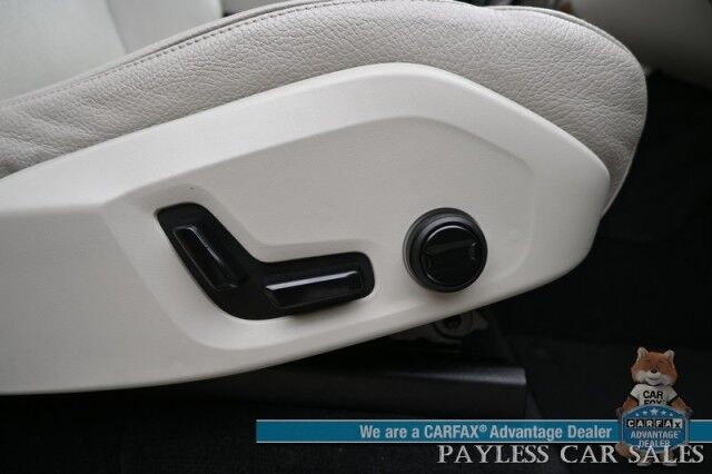 2022 Volvo XC90 Momentum / AWD / Climate Pkg / Front & Rear Heated Leather Seats / Heated Steering Wheel / Panoramic Sunroof / Navigation / Lane Departure & Blind Spot Alert / Apple CarPlay & Android Auto / 3rd Row / Seats 7 / 27 MPG Anchorage AK