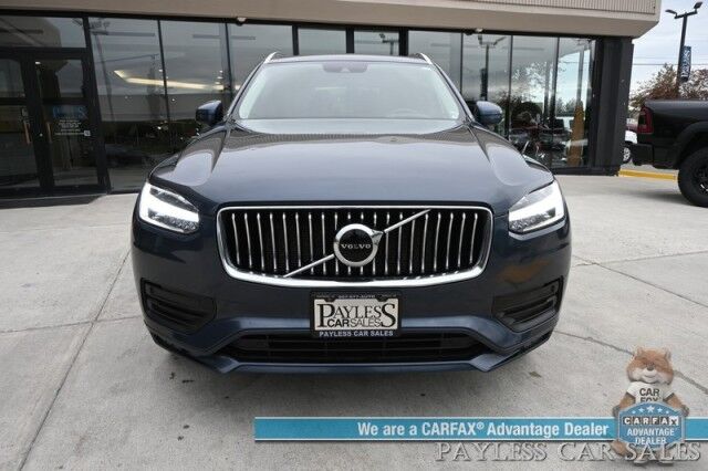 2022 Volvo XC90 Momentum