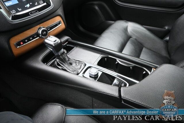 2022 Volvo XC90 Momentum Anchorage AK