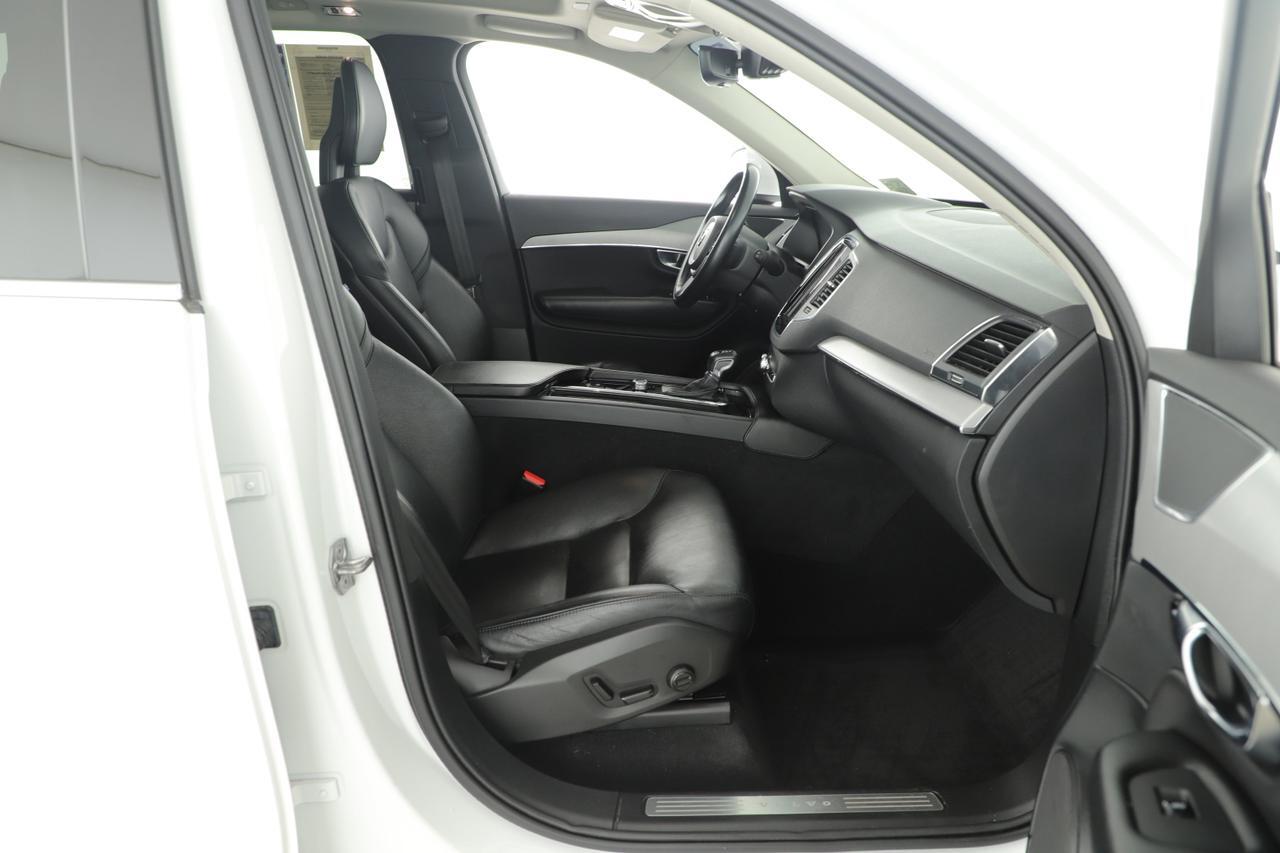 2022 Volvo XC90 Momentum New Braunfels TX