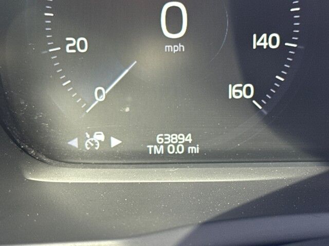 2022 Volvo XC90 Momentum Springfield IL