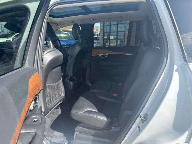 2022 Volvo XC90 Momentum Springfield IL