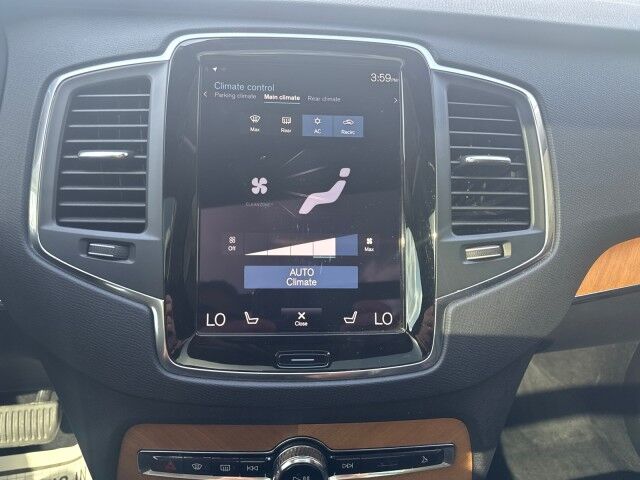 2022 Volvo XC90 Momentum Springfield IL