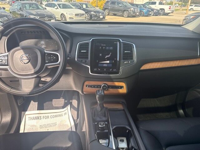 2022 Volvo XC90 Momentum Springfield IL