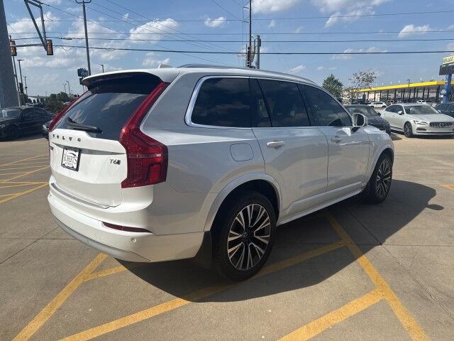 2022 Volvo XC90 Momentum Springfield IL