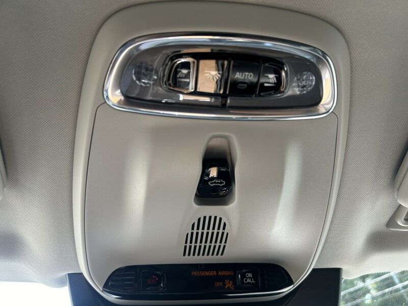 2022 Volvo XC90 Momentum Webster MA