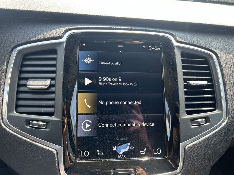 2022 Volvo XC90 Momentum Webster MA