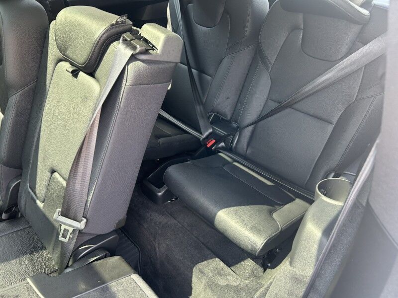 2022 Volvo XC90 Momentum Webster MA