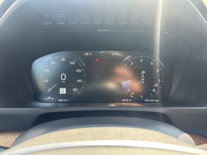 2022 Volvo XC90 Momentum Webster MA