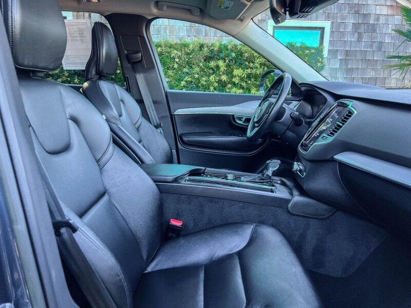 2022 Volvo XC90 Momentum Wilmington NC