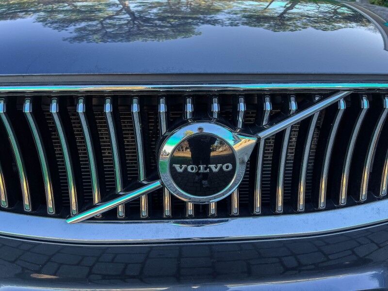 2022 Volvo XC90 Momentum Wilmington NC