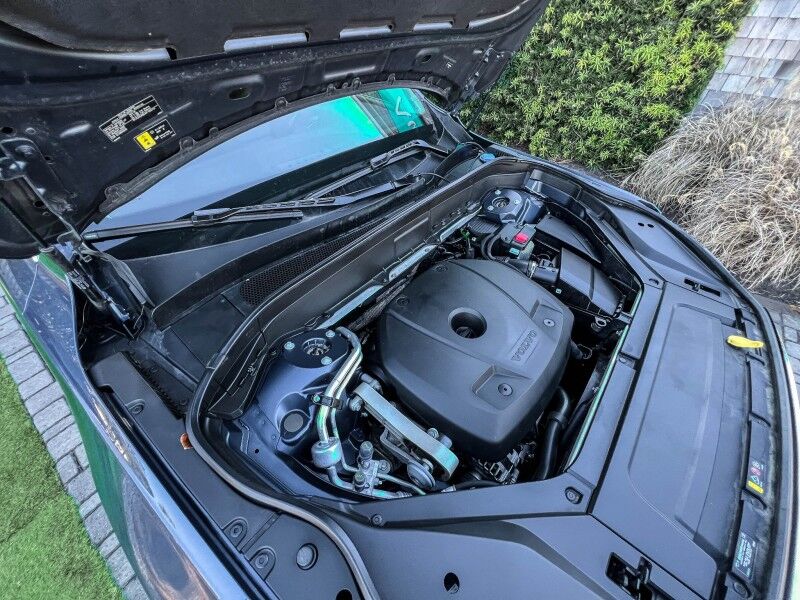 2022 Volvo XC90 Momentum Wilmington NC