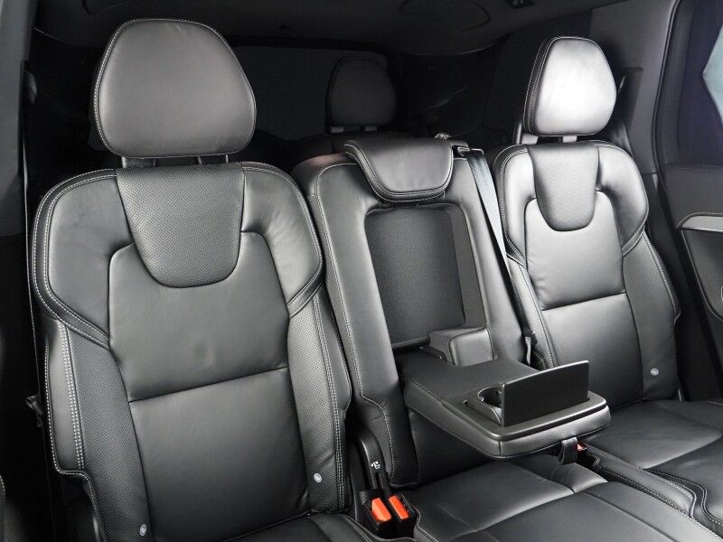 2022 Volvo XC90 Recharge Plug-In Hybrid AWD R-Design *HEADS-UP DISPLAY, NAVIGATION, ADAPTIVE CRUISE, SAFETY ALERTS, 360 CAMERAS, PANO MOONROOF, NAPPA LEATHER, HEATED SEATS/STEERING, 22 INCH WHEELS, BOWERS & WILKINS Round Rock TX