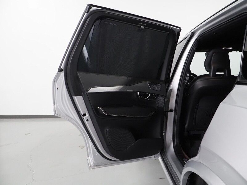 2022 Volvo XC90 Recharge Plug-In Hybrid AWD R-Design *HEADS-UP DISPLAY, NAVIGATION, ADAPTIVE CRUISE, SAFETY ALERTS, 360 CAMERAS, PANO MOONROOF, NAPPA LEATHER, HEATED SEATS/STEERING, 22 INCH WHEELS, BOWERS & WILKINS Round Rock TX