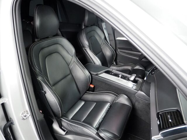 2022 Volvo XC90 Recharge Plug-In Hybrid AWD R-Design *HEADS-UP DISPLAY, NAVIGATION, ADAPTIVE CRUISE, SAFETY ALERTS, 360 CAMERAS, PANO MOONROOF, NAPPA LEATHER, HEATED SEATS/STEERING, BOWERS & WILKINS, 22 INCH WHEELS Round Rock TX