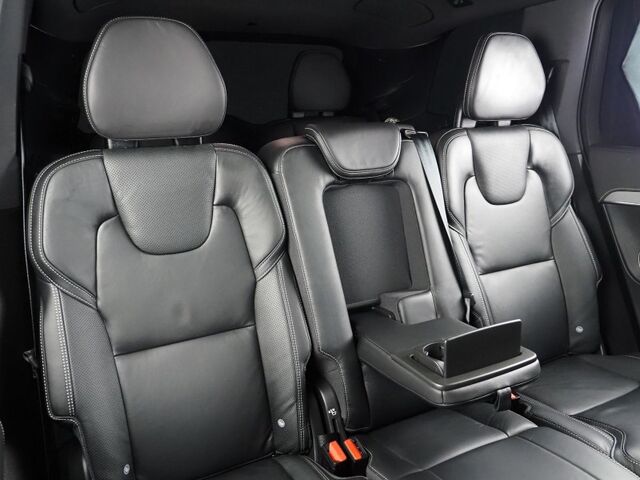 2022 Volvo XC90 Recharge Plug-In Hybrid AWD R-Design *HEADS-UP DISPLAY, NAVIGATION, ADAPTIVE CRUISE, SAFETY ALERTS, 360 CAMERAS, PANO MOONROOF, NAPPA LEATHER, HEATED SEATS/STEERING, BOWERS & WILKINS, 22 INCH WHEELS Round Rock TX