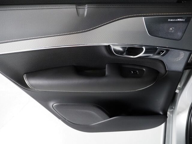 2022 Volvo XC90 Recharge Plug-In Hybrid AWD R-Design *HEADS-UP DISPLAY, NAVIGATION, ADAPTIVE CRUISE, SAFETY ALERTS, 360 CAMERAS, PANO MOONROOF, NAPPA LEATHER, HEATED SEATS/STEERING, BOWERS & WILKINS, 22 INCH WHEELS Round Rock TX