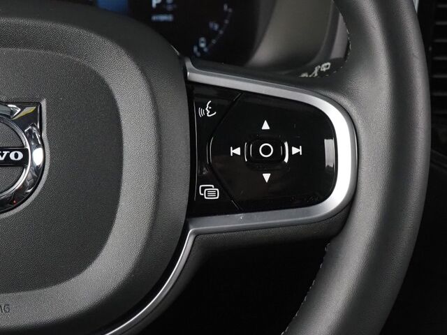 2022 Volvo XC90 Recharge Plug-In Hybrid AWD R-Design *HEADS-UP DISPLAY, NAVIGATION, ADAPTIVE CRUISE, SAFETY ALERTS, 360 CAMERAS, PANO MOONROOF, NAPPA LEATHER, HEATED SEATS/STEERING, BOWERS & WILKINS, 22 INCH WHEELS Round Rock TX
